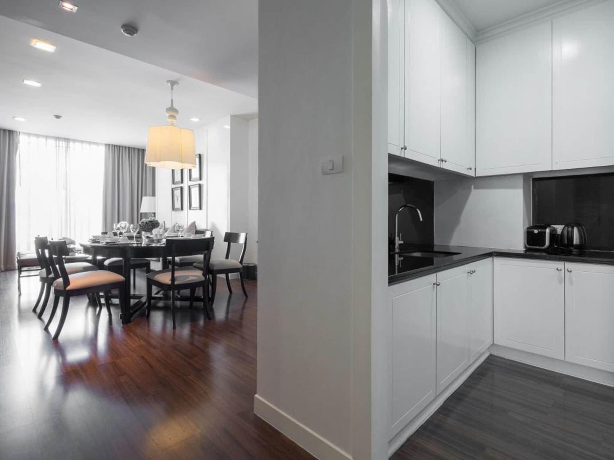 Rongratana Executive Residence Bangkok Luaran gambar