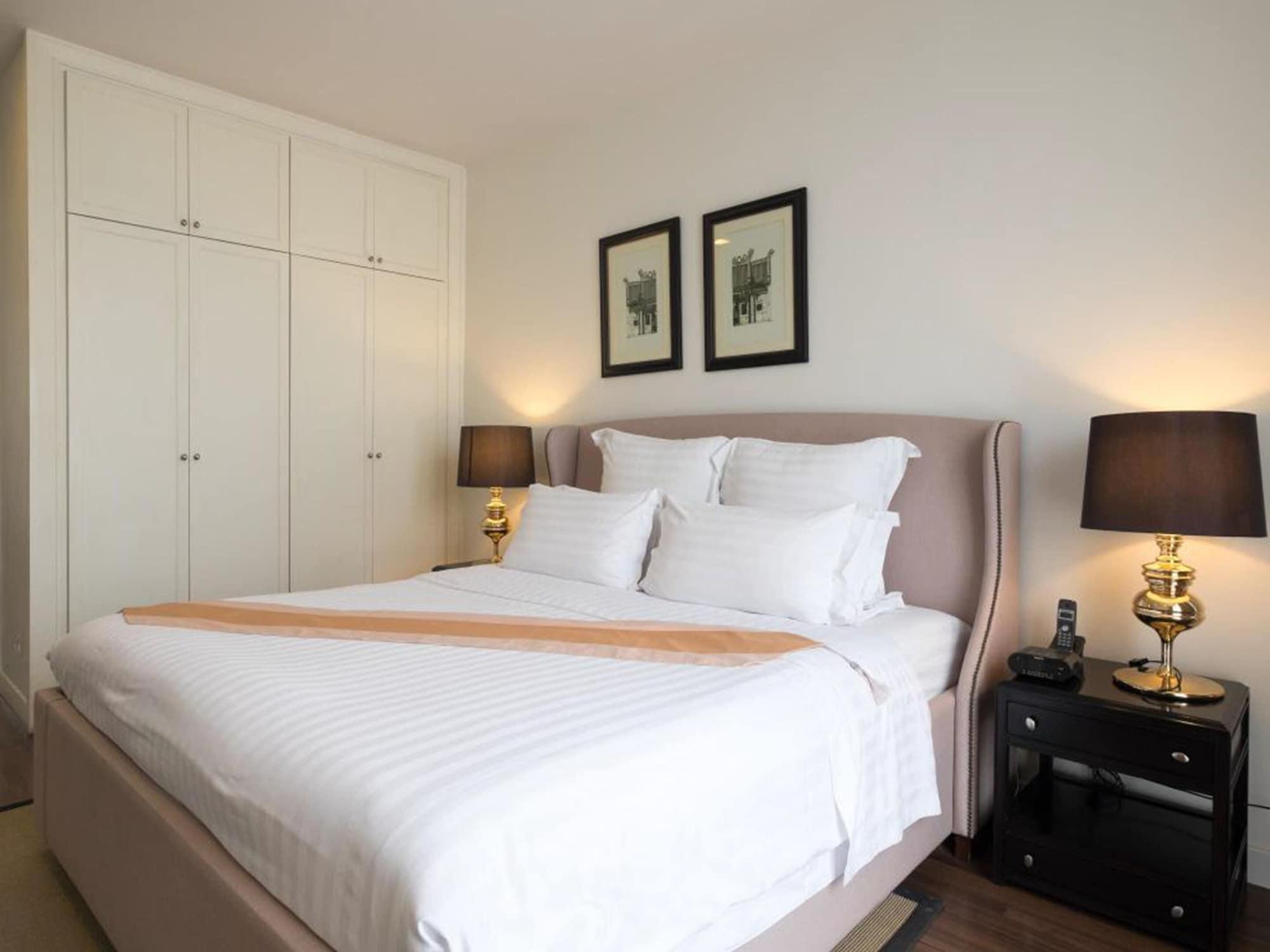 Rongratana Executive Residence Bangkok Luaran gambar