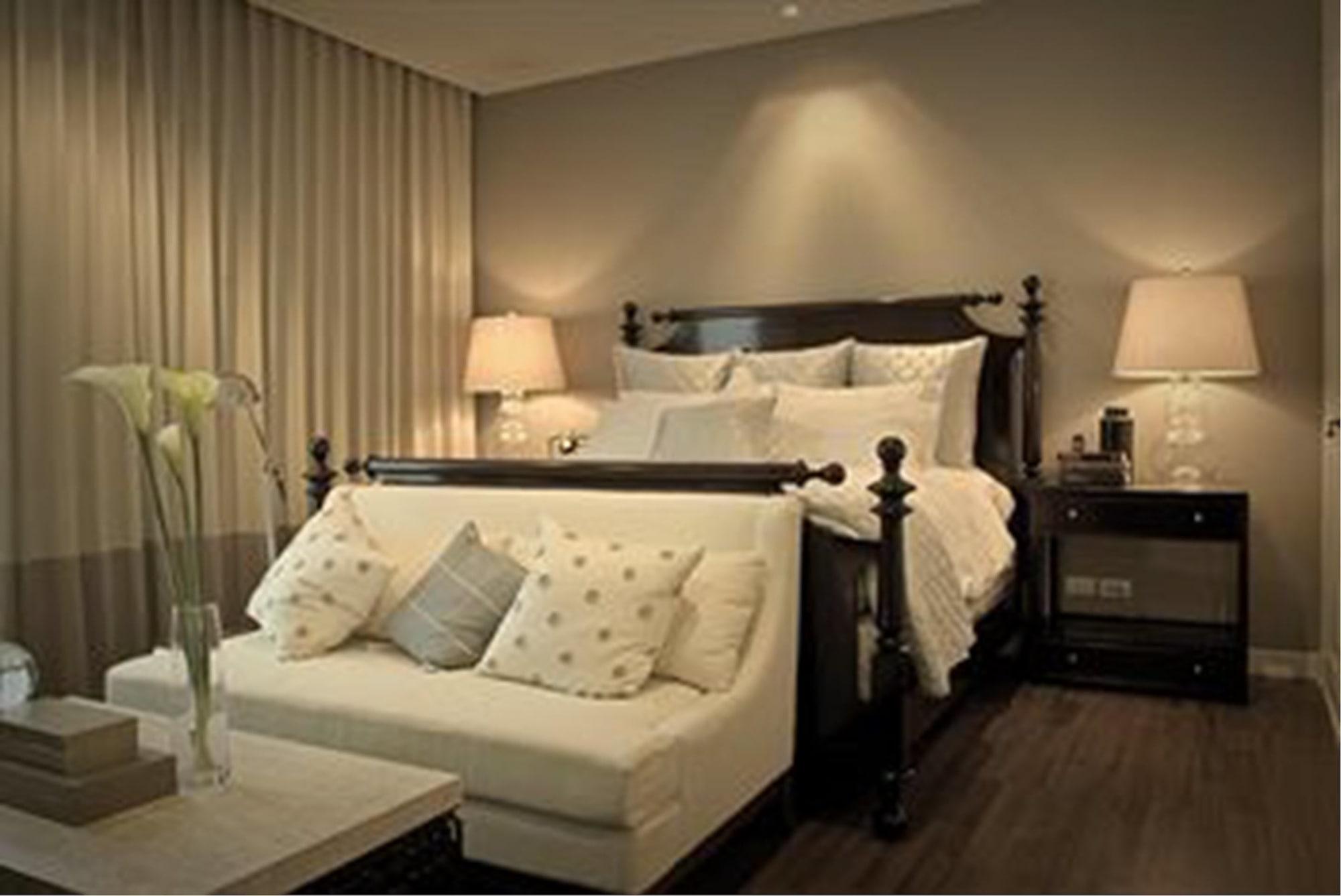 Rongratana Executive Residence Bangkok Luaran gambar